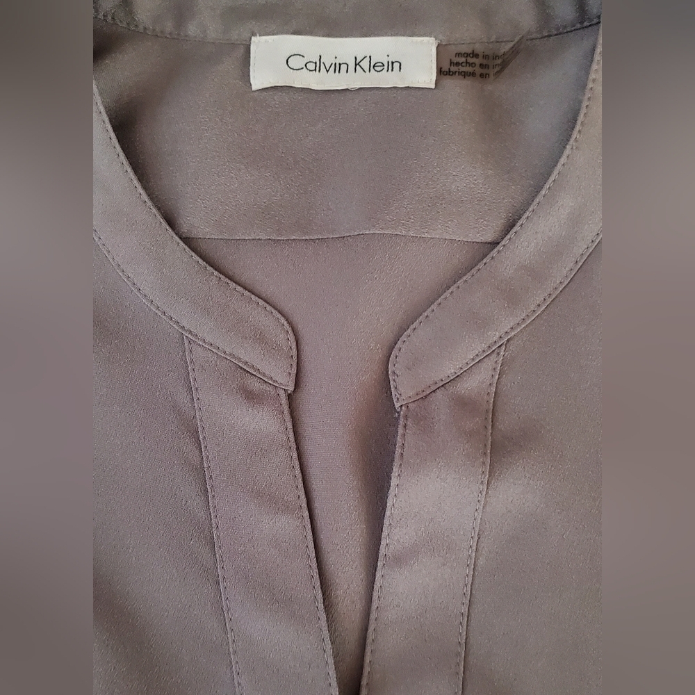 Calvin Klein Gray Roll Tab Long Sleeve Button Down Blouse Zipper Pockets Size L - Picture 7 of 10